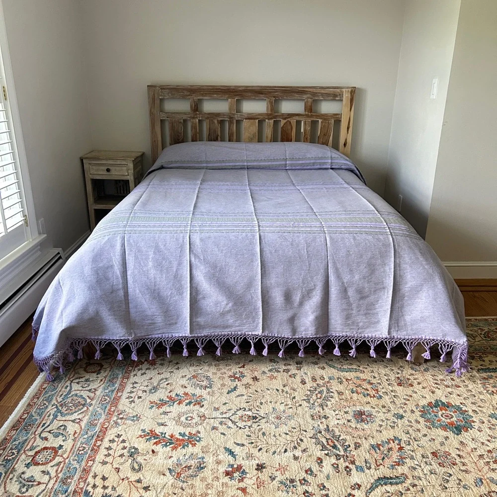 Hand loom Queen Size Cotton Bedspread.